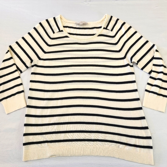 Ann Taylor Loft Women's Striped Cream/Black Pullover Lightweight Sweater, sz XLD - Picture 1 of 15